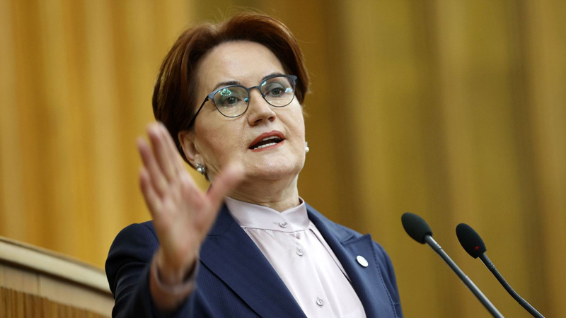 Meral Akşener Kılıçdaroğluna qarşı çıxdı, "Altılı masa"nı tərk etdi