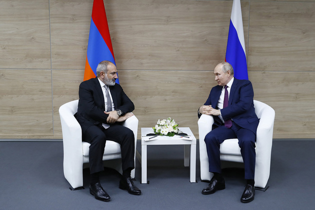 Paşinyanı Putinlə "çətin danışıqlar" gözləyir