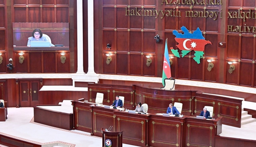 Partiyalarla bağlı yeni qanun gəlir - MM-də müzakirələr başladı