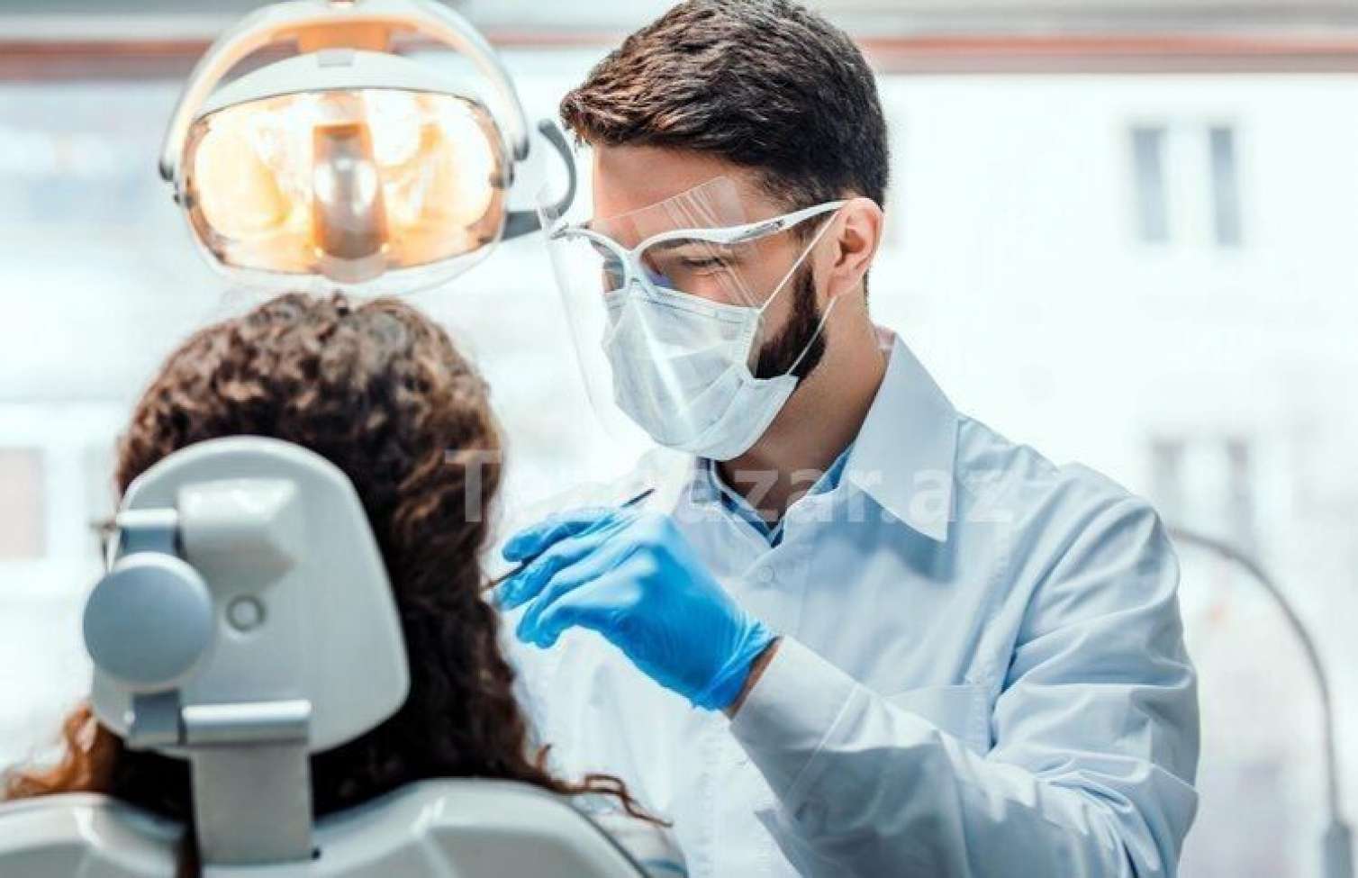 25 nəfər saxta stomatoloq siyahıya alındı - Analitik Ekspertiza Mərkəzində görüş