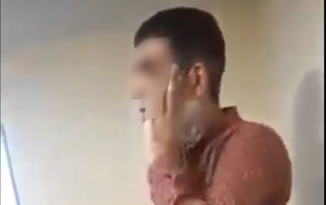 Mağazadan şampun oğurlayan kişini döyüb videoya çəkdilər - Video