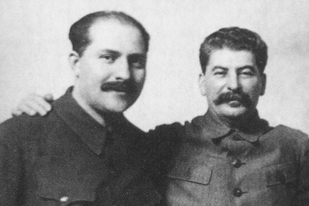 Qardaşına "intihar et" tövsiyəsi verən Kaqanoviç – Stalinin silahdaşı əzizini xilas edə bilməyib