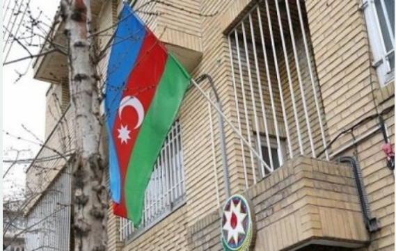 Abbasinin “Şeytan yuvasını bağlayın!” çağırışına ŞOK CAVAB