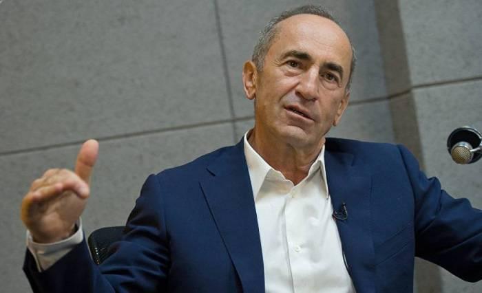 KÖÇƏRYAN SÜLHƏ QARŞI ÇIXDI – “İran amilindən” istifadəyə çağırır