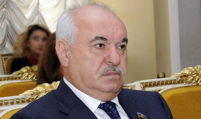 Sabiq deputat villasında işlətdiyi işçilərin haqqını verməyib? - “Qaraj çox xoşuna gəlsə də, pulumu kəsdi”