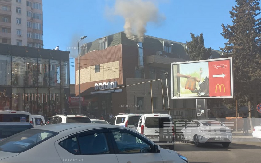 Əhmədlidə restoranda yanğın baş verib