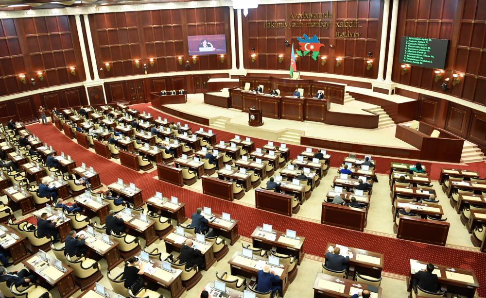 Bir neçə deputatın fəaliyyəti araşdırılır - İLGİNC İDDİA