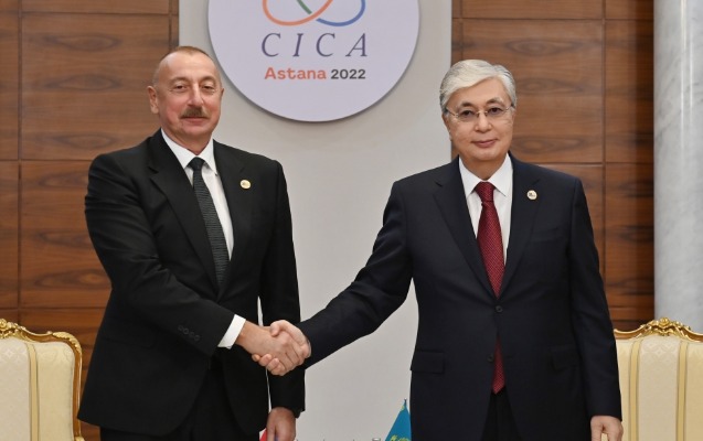 İlham Əliyev Tokayevə məktub göndərdi