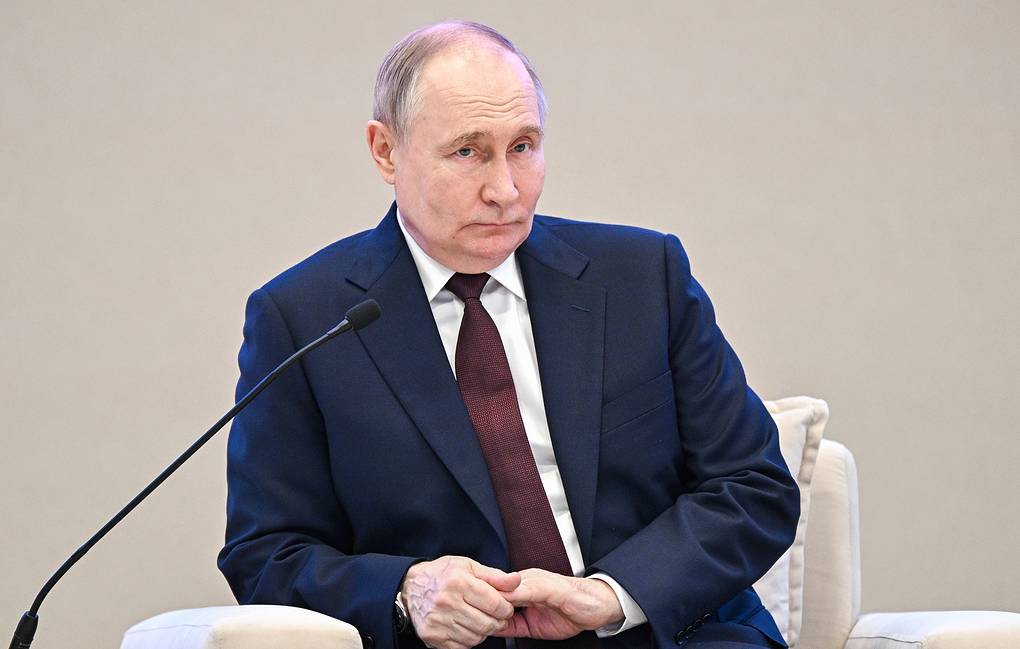 "Donanmamız yeni gəmilər alır" -Putin