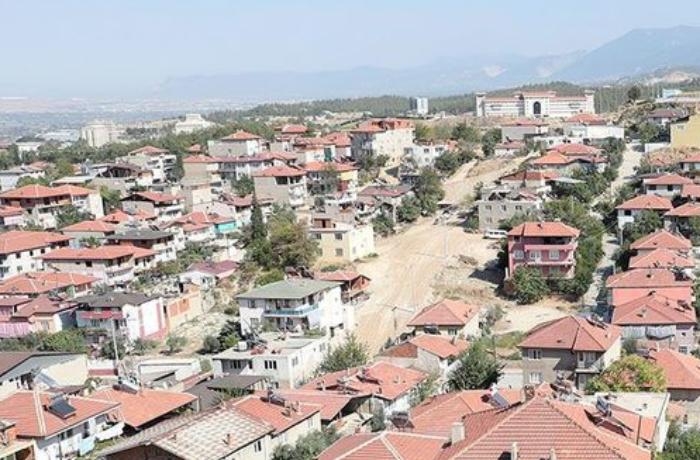 Bakının sənədsiz evləri: yeni qanun problemə nöqtə qoyacaqmı?