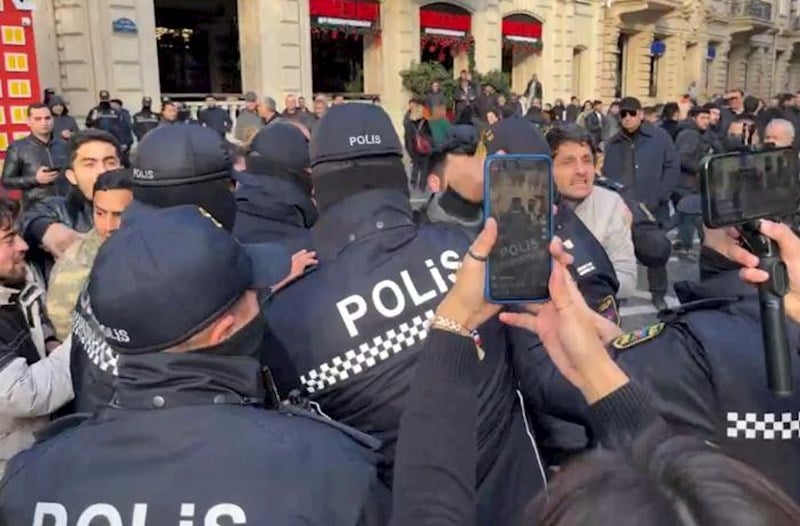 Bakıda Bəxtiyar Hacıyevin azadlığa buraxılması tələbilə aksiya keçirilib - Yenilənib