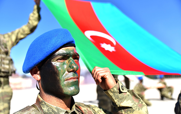 Maaş artımı ehtiyatda və təqaüddə olan hərbçilərə niyə aid deyil?