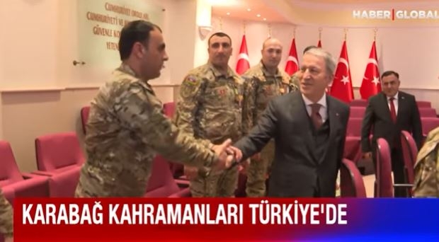 Hülusi Akar Qarabağ qaziləri ilə görüşdü - VİDEO