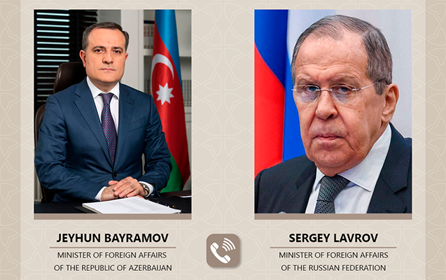 Ceyhun Bayramov Lavrovla Laçın yolunu müzakirə etdi