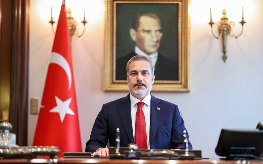 Türkiyənin xarici işlər naziri Hakan Fidan Bakıya gəlib