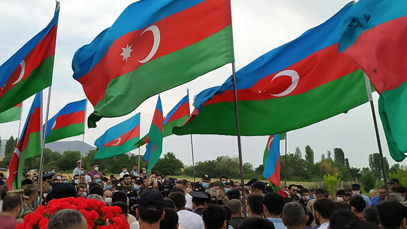 Prezidentliyə sabiq namizədin partiyası da özünü buraxdı
