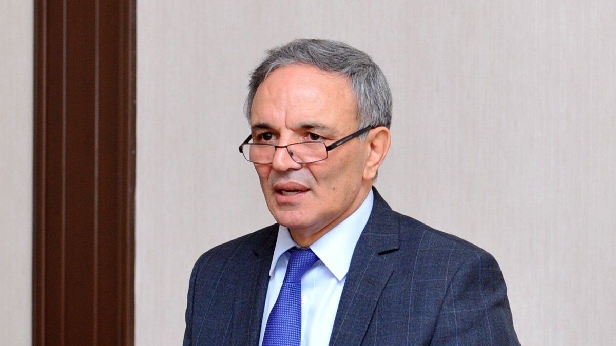 Əflatun Amaşov sədrlikdən gedir - Bu şəxs əvəzləyəcək - FOTO