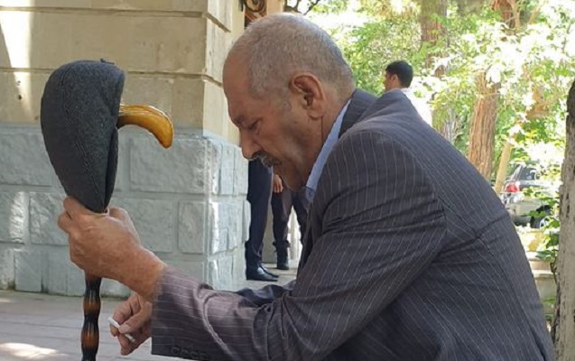 MTN generalının məhkəməsində intihara cəhd