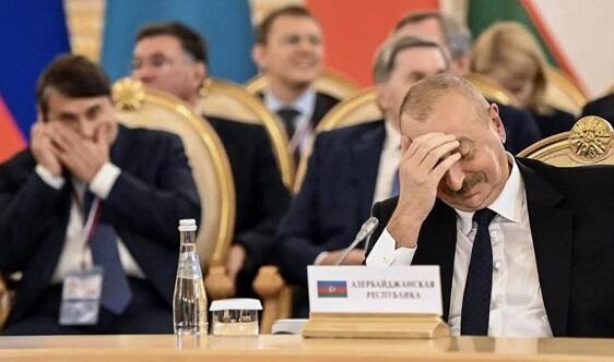 Nikolun müdaxiləsi zamanı İlham Əliyev... 