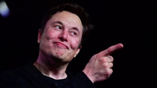 Elon Maskdan ŞOK AÇIQLAMA: İnsan beyninə çiplərin yerləşdirilməsi...