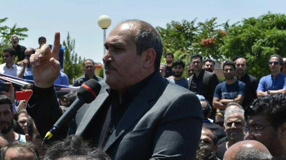 Güneyli fəaldan çağırış: “Biz öz varlığını qorumaq uğrunda mübarizə aparan bir millətik” 