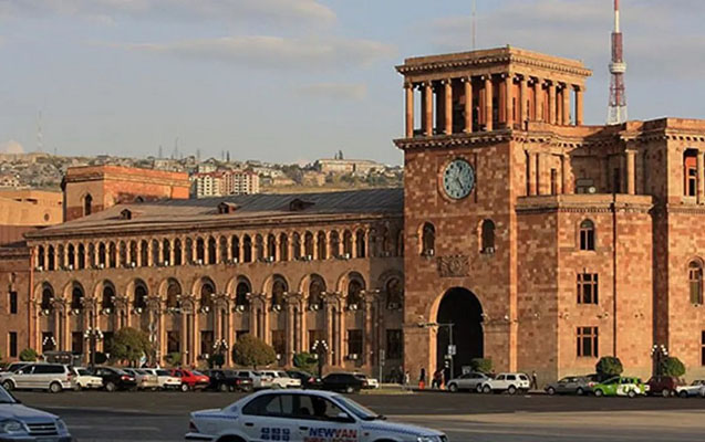 Ağırlıqqaldırma üzrə millimiz İrəvanı tərk etdi