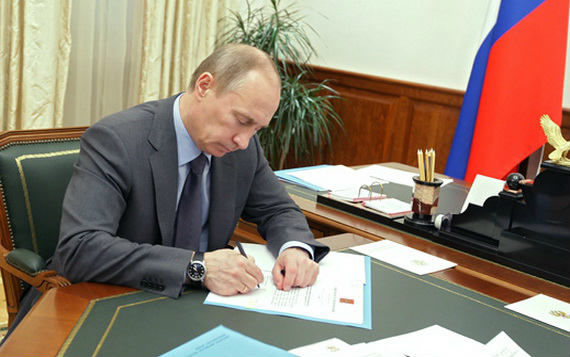 Putin buna görə qəfil atəşkəs elan etdi