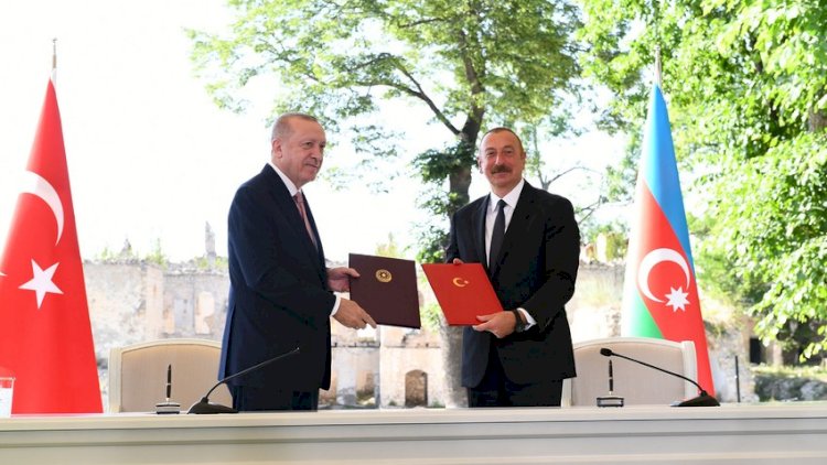 Prezident Şuşa Bəyannaməsini təsdiqlədi