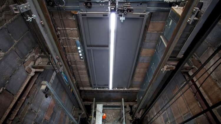 “Akkord“un binasında lift qırıldı - 6 nəfər xəsarət aldı