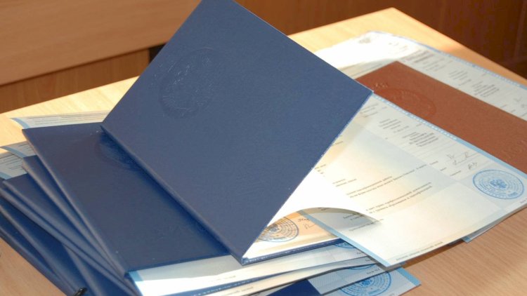 Məmurların, deputatların diplomları araşdırılmalıdır: “İkinci ali təhsil” necə satılır?