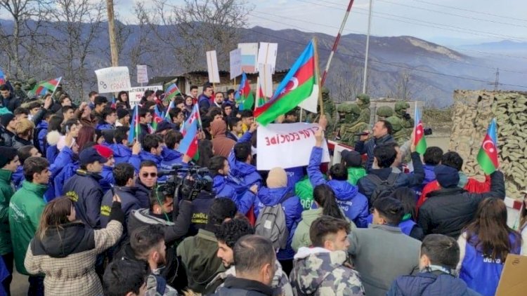 Pakistanlı tələbələr Laçın yolundakı aksiyaya qoşulmaq istəyir