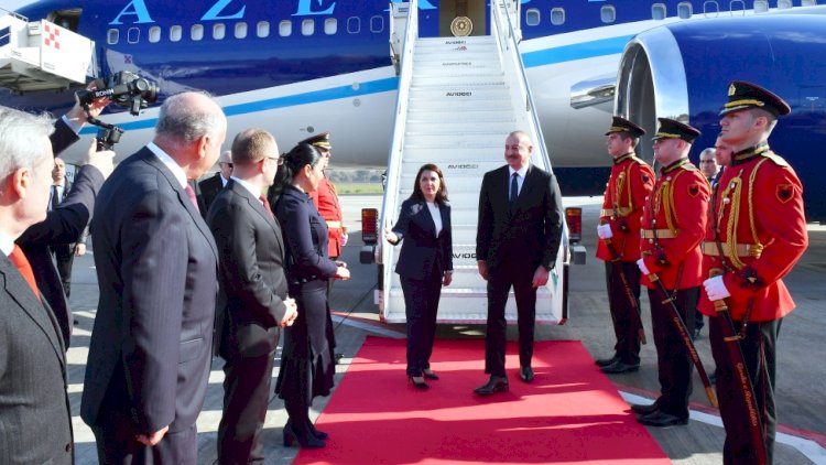 Prezident Tiranada belə qarşılandı - FOTOLAR
