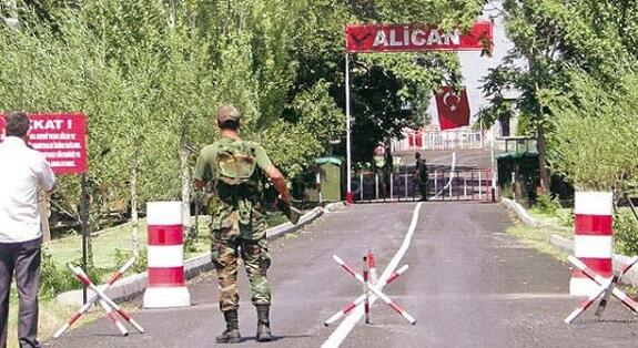 Türkiyə-Ermənistan sərhədi açılsa, İrəvan nə qazanacaq?