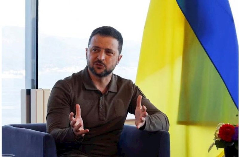 “Ukraynada Zelenskinin reytinqi 15,9%-ə düşüb” – “Socis”