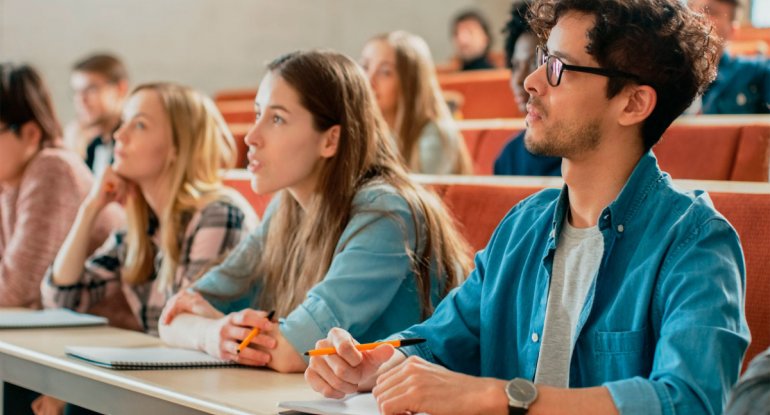 Universitetlərdə ciddi dəyişiklik anonsu - Hökumətin hesabatı