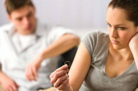 Azərbaycanda bir ayda 1700 boşanma olub - BELƏ HARA GEDİRİK?..