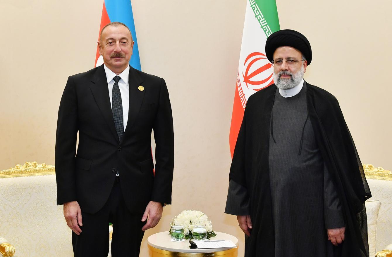 ƏLİYEV VƏ RƏİSİNİN GÖRÜŞÜ NİYƏ BAŞ TUTMADI? – “Tehranın siyasəti Bakıda ciddi suallar yaradır”