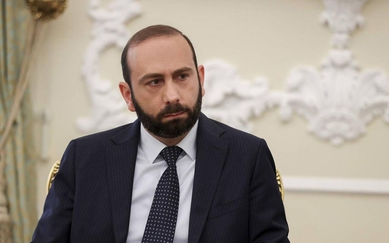 Mirzoyan Türkiyəyə gedir