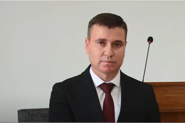 Prezidentin yüksək vəzifə verdiyi Ovni Muradov kimdir?