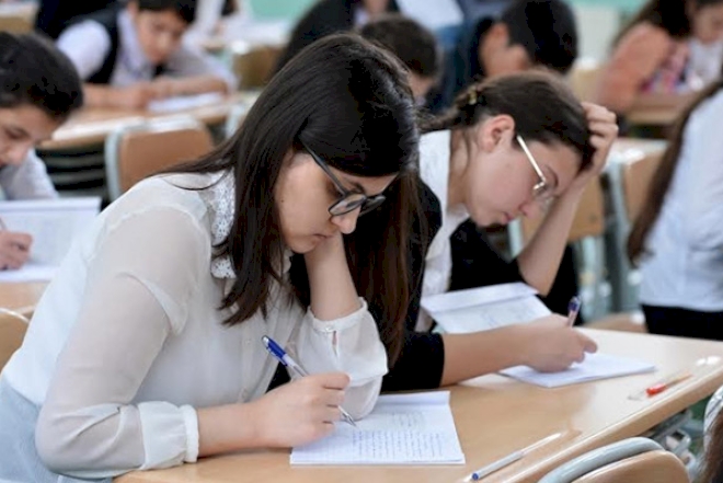 Bu məktəblərin şagirdləri maksimum nəticə göstərdi – SİYAHI