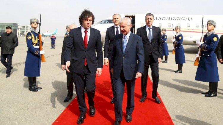 Gürcüstanın Baş naziri Bakıya gəldi 